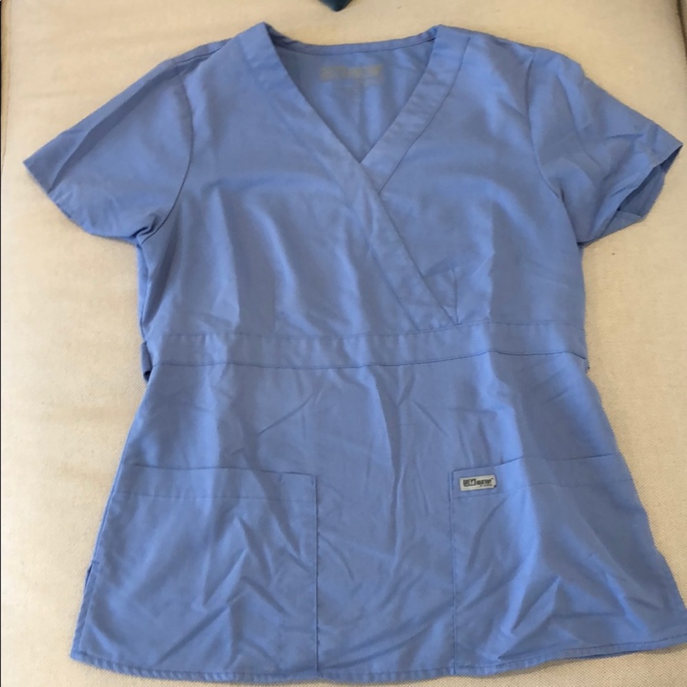 Scrub top
